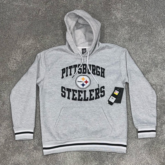 NWT! Pittsburgh Steelers Embroidered Men’s Medium Heather Grey Pullover Hoodie